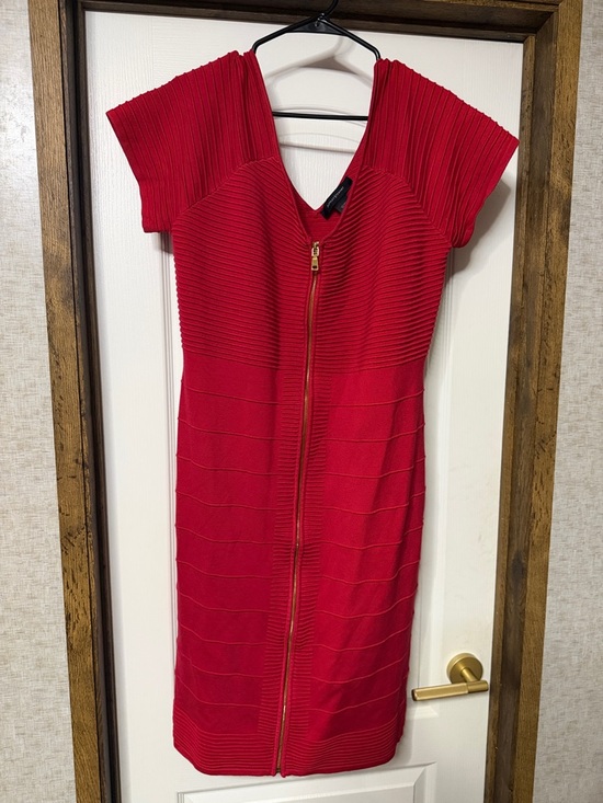 Ashley Stewart Dresses & Skirts - Ashley Stewart Red Ribbed Zip-Front Sheath Dress - Women